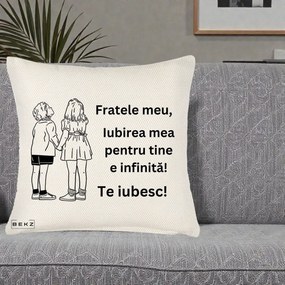 Cadou pentru Frate - Perna Personalizata Fratele Meu Te Iubesc Copii Tinand Maini Line Art, 40x40 cm, Crem Reliefat, Husa Detasabila, Perna Inclusa, BEKZ®