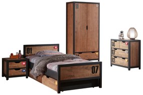 Set ALEX conține un Pat copii de 90x200cm, o lamă, o noptieră, un Dulap camera copii cu 2 uși și o comodă cu 3 sertare