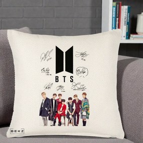 Perna Personalizata K-pop BTS Semnaturi Foto, 40x40 cm, Crem Reliefat, Husa Detasabila, Perna Inclusa, BEKZ®