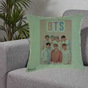 Perna Personalizata K-pop BTS Foto Grup cu BTS si Fond Roz Pastel, 40x40 cm, Verde, Husa Detasabila, Perna Inclusa, BEKZ®