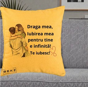 Cadou pentru Iubita - Perna Personalizata Draga Mea Iubirea Mea Infinita Te Iubesc cu Cuplu Acuarela, 40x40 cm, Galben, Husa Detasabila, Perna Inclusa, BEKZ®