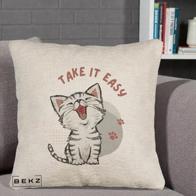 Perna Personalizata Take It Easy Cat, 40x40 cm, Bej Canapea, Husa Detasabila, Perna Inclusa, BEKZ®