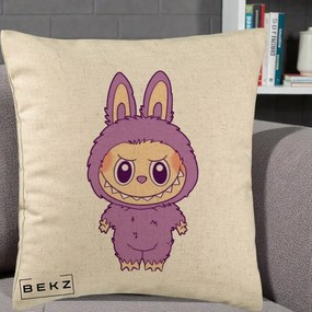 Perna Personalizata Labubu Violet Solo, 40x40 cm, Bej, Husa Detasabila, Perna Inclusa, BEKZ®