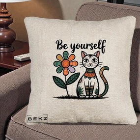 Perna Personalizata Be Yourself Pisica Folk, 40x40 cm, Bej Canapea, Husa Detasabila, Perna Inclusa, BEKZ®
