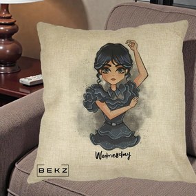 Perna Personalizata Wednesday Addams Dancing Queen, 40x40 cm, Crem, Husa Detasabila, Perna Inclusa, BEKZ®