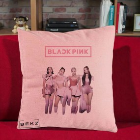 Perna Personalizata K-pop BLACKPINK Fotografie Grup Tinute Roz, 40x40 cm, Roz, Husa Detasabila, Perna Inclusa, BEKZ®