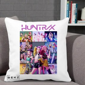 Perna Personalizata K-pop HUNTRX Colaj Animat Foto Grup, 40x40 cm, Alba Mata, Husa Detasabila, Perna Inclusa, BEKZ®