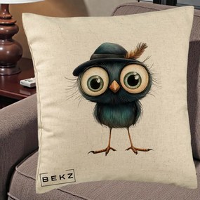 Perna Decorativa Pui Misterios cu Palarie Neagra, 40x40 cm, Bej, Husa Detasabila, Perna Inclusa, BEKZ®