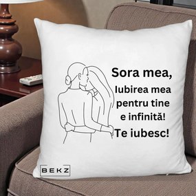 Cadou pentru Sora - Perna Personalizata Sora Mea Te Iubesc Imbratisare din Spate Line Art, 40x40 cm, Alb Pufos, Husa Detasabila, Perna Inclusa, BEKZ®