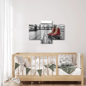 Tablou cu pantofi cu role vechi roșii (90x60 cm)