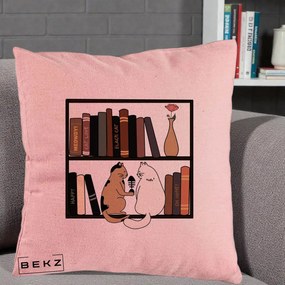 Perna Personalizata Pisici si Carti pe Raft, 40x40 cm, Roz, Husa Detasabila, Perna Inclusa, BEKZ®