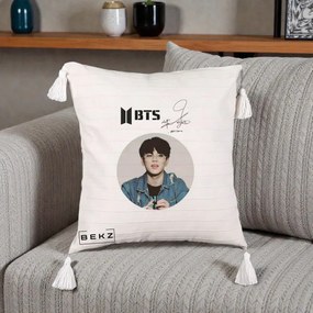 Perna Personalizata K-pop BTS Jimin Portret Cerc Autograf Geaca, 40x40 cm, Bej cu Franjuri, Husa Detasabila, Perna Inclusa, BEKZ®
