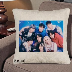 Perna Personalizata K-Pop Grup Foto Stele, 40x40 cm, Bej Canapea, Husa Detasabila, Perna Inclusa, BEKZ®