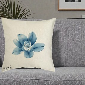 Perna Decorativa Magnolie Albastra Acuarela, 40x40 cm, Ecru, Husa Detasabila, Perna Inclusa, BEKZ®