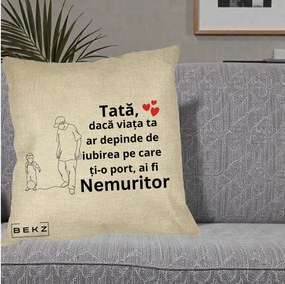 Cadou pentru Tata - Perna Personalizata Tata Nemuritor Joaca cu Mingea, 40x40 cm, Crem, Husa Detasabila, Perna Inclusa, BEKZ®