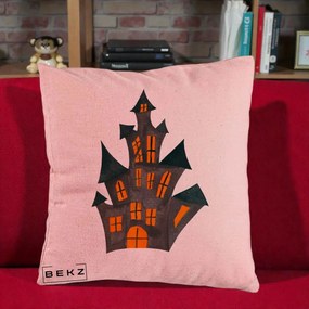 Perna Decorativa Halloween Casa Bantuita Minimalista, 40x40 cm, Roz, Husa Detasabila, Perna Inclusa, BEKZ®