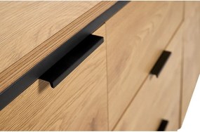 Comodă în culoare naturală cu aspect de lemn de stejar 155x81x45 cm Cesura – Unique Furniture