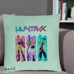Perna Personalizata K-pop HUNTRX Trio cu Pisica in Benzi, 40x40 cm, Verde Menta, Husa Detasabila, Perna Inclusa, BEKZ®