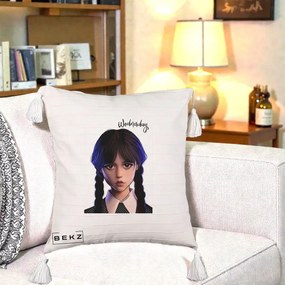 Perna Personalizata Wednesday Addams Portret Realist, 40x40 cm, Bej cu Franjuri, Husa Detasabila, Perna Inclusa, BEKZ®