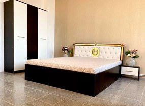 Dormitor Family, culoare magia (wenge) / alb, cu pat tapitat 160 x 200 cm, dulap 123 cm si 2 noptiere
