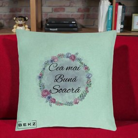 Cadou pentru Soacra - Perna Personalizata Cea mai Buna Soacra cu Coronita Flori Roz si Mov, 40x40 cm, Verde Menta, Husa Detasabila, Perna Inclusa, BEKZ®