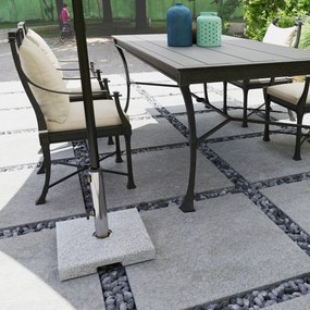 Outsunny Bază pentru Umbrelă din Granit 21 kg, Bază Pătrată pentru Umbrele de Exterior cu Mânere și 2 Butoane Reglabile, Ideală pentru Grădină, Patio, Marginea Piscinei, Gri | Aosom Romania