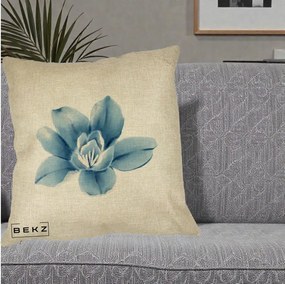 Perna Decorativa Magnolie Albastra Acuarela, 40x40 cm, Crem, Husa Detasabila, Perna Inclusa, BEKZ®