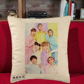 Perna Personalizata K-pop BTS Foto Grup Pastel Colorat cu 7 Membrii, 40x40 cm, Bej, Husa Detasabila, Perna Inclusa, BEKZ®
