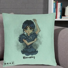 Perna Personalizata Wednesday Addams Dancing Queen, 40x40 cm, Verde Menta, Husa Detasabila, Perna Inclusa, BEKZ®