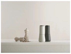 Set 2 râșnițe pentru piper și sare Joseph Joseph Milltop