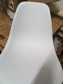 OFERTA Scaun alb OSAKA II. calitate