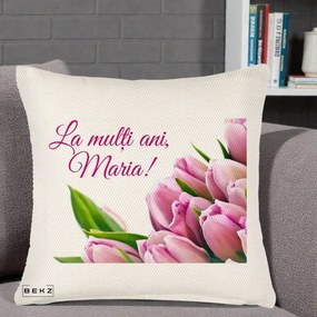 Cadou de Onomastica - Perna Personalizata La Multi Ani Maria Lalele, 40x40 cm, Crem Reliefat, Husa Detasabila, Perna Inclusa, BEKZ®