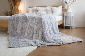 Deka s dlouhým vlasem