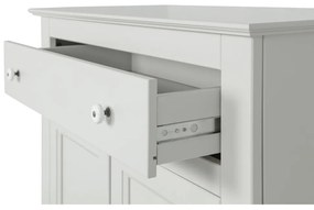 Comodă gri deschis înaltă din lemn de pin cu încuietoare 93x150 cm Eva – WOOOD