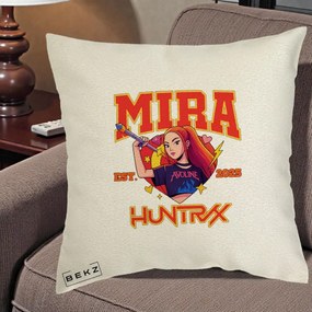 Perna Personalizata K-pop HUNTRX Mira Personaj Avoline, 40x40 cm, Ecru, Husa Detasabila, Perna Inclusa, BEKZ®