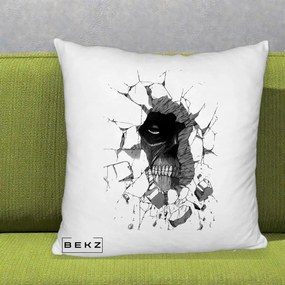 Perna Personalizata Attack on Titan Titan Crapand Zidul, 40x40 cm, Alb Pufos, Husa Detasabila, Perna Inclusa, BEKZ®