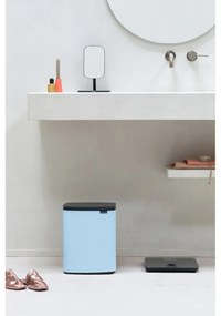 Cos de gunoi Brabantia Bo Small 1006637, 12 L, Deschidere silentioasa si lina, Baza antiderapanta, Albastru deschis