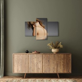 Tablou - Imaginea unei femei care face baie (90x60 cm)