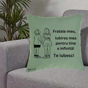 Cadou pentru Frate - Perna Personalizata Fratele Meu Te Iubesc Copii Tinand Maini Line Art, 40x40 cm, Verde, Husa Detasabila, Perna Inclusa, BEKZ®
