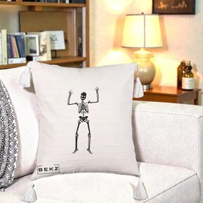 Perna Decorativa Halloween Schelet Dansator, 40x40 cm, Bej cu Franjuri, Husa Detasabila, Perna Inclusa, BEKZ®