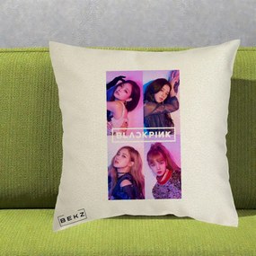 Perna Personalizata K-pop BLACKPINK Poster Colaj 4 Membre Violet Roz, 40x40 cm, Ecru, Husa Detasabila, Perna Inclusa, BEKZ®