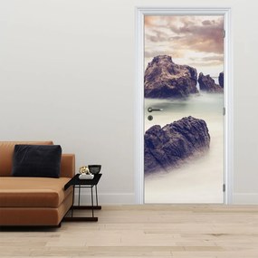 Fototapet pentru ușă - Stânci în ceață (95x205cm)