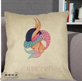 Perna Personalizata Zodiac Capricorn Cowgirl, 40x40 cm, Crem, Husa Detasabila, Perna Inclusa, BEKZ®