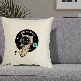 Perna Decorativa Give Me Space Pisica Astronaut, 40x40 cm, Ecru, Husa Detasabila, Perna Inclusa, BEKZ®