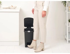 Coș cu pedală Brabantia StepUp 1008479, 16 L, Materiale ecologice, Deschidere mare, Gri închis