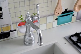 Bucătărie de jucărie din lemn pentru copii cu iluminare LED, accesorii și efecte sonore