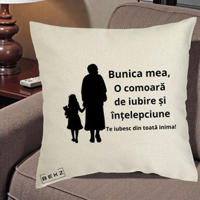 Cadou pentru Bunica - Perna Personalizata Bunica Mea Comoara Iubire Intelepciune Silueta, 40x40 cm, Ecru, Husa Detasabila, Perna Inclusa, BEKZ®