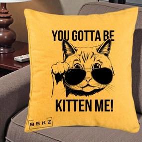 Perna Decorativa You Gotta Be Kitten Me!, 40x40 cm, Galben, Husa Detasabila, Perna Inclusa, BEKZ®