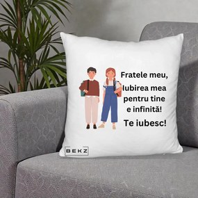 Cadou pentru Frate - Perna Personalizata Fratele Meu Te Iubesc Elevi Ilustratie Colorata, 40x40 cm, Alb Pufos, Husa Detasabila, Perna Inclusa, BEKZ®