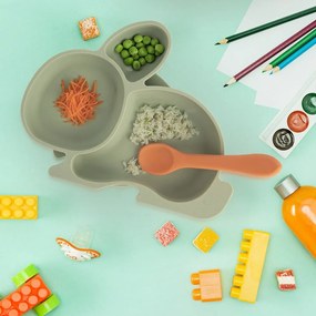 Farfurie pentru copii verde salvie din silicon 18x23 cm Bunny – Orion